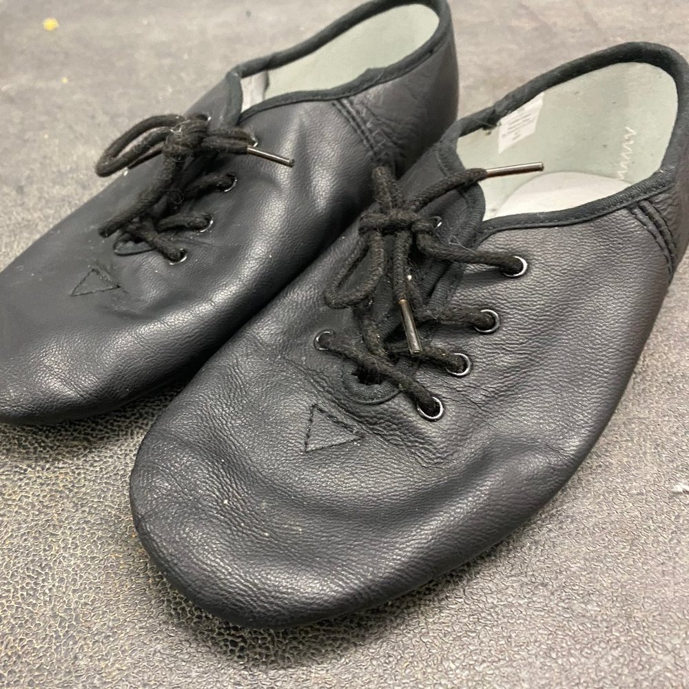 Dance Class Ballet Dance Shoes Size 1.5